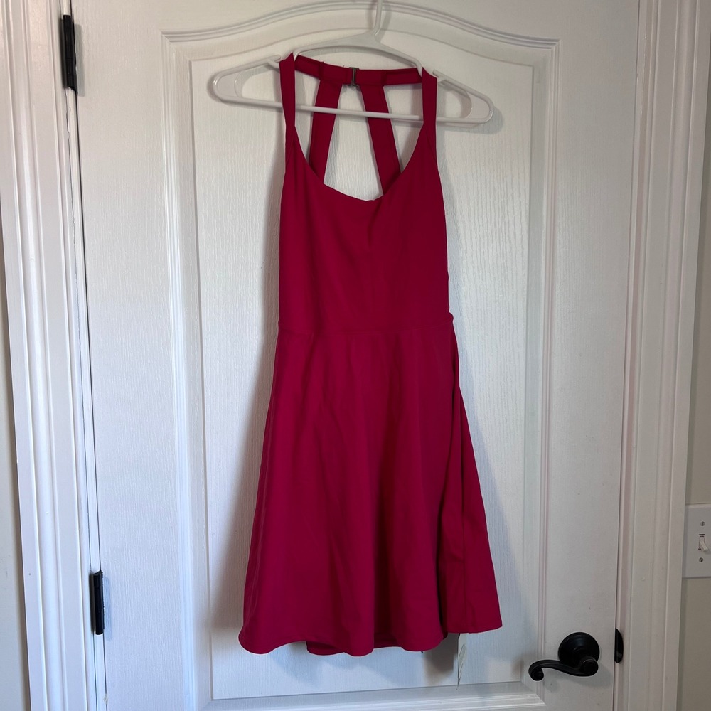 Halara Womens Backless Cut‎ Out Everyday Exercise Dress Magenta Pink Small NWT
